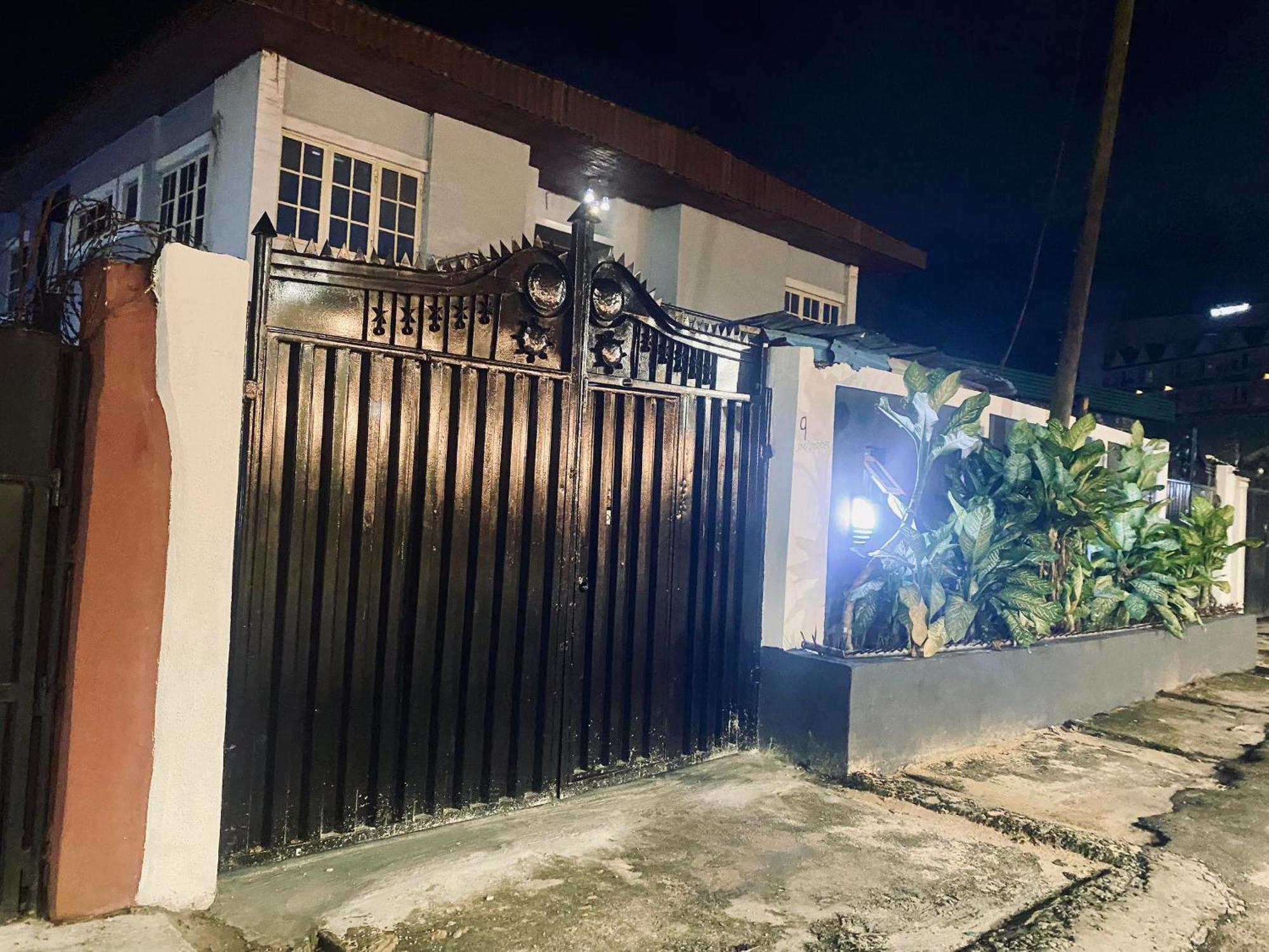 إيكجا Haute Aparthotel المظهر الخارجي الصورة